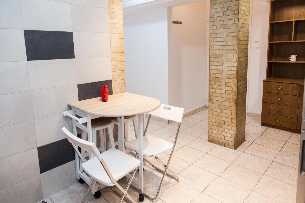 Cozy Apartment In Pireas Zewnętrze zdjęcie